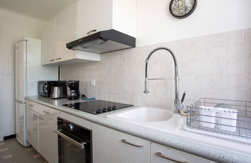 Saint-Laurent-du-Var Apartment | Apartment T2 air-conditioned sea view