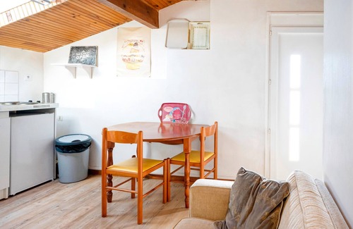 Tarnos Apartment | Apartment 'T3 Pays Basque Sud Landes' with Private Garden, Balcony and Wi-Fi