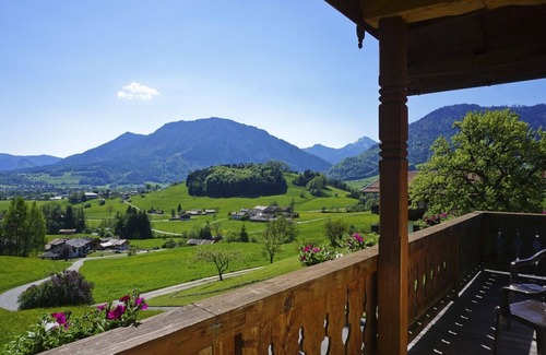 Ruhpolding Apartment | Apartment Talblick, 53sqm, balcony, kitchenette, WLAN