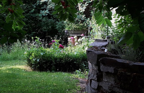 Muschede Apartment | Apartment 'Tigges' with Shared Terrace, Shared Garden and Wi-Fi