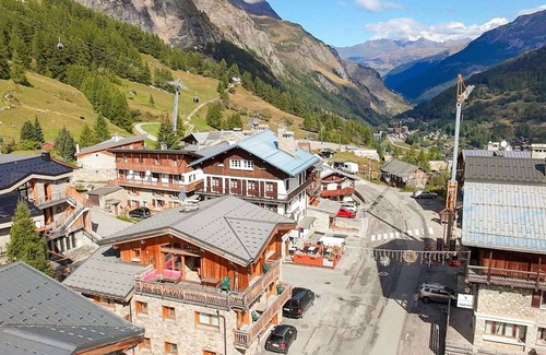Les Boisses Apartment | Apartment Tignes, 5 bedrooms, 12 persons