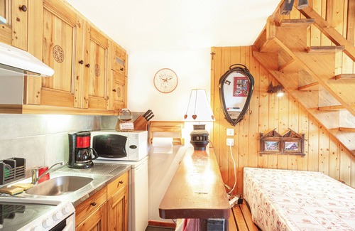 Saint-Jean-de-Sixt Apartment | Apartment 'Tournette' close to Le Grand-Bornand with Mountain View, Balcony