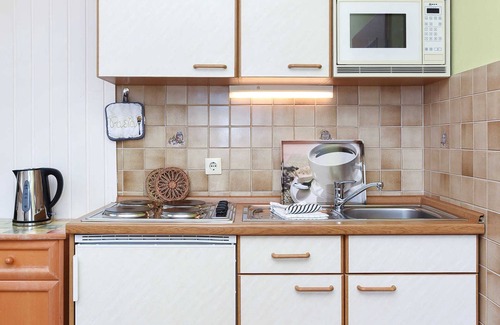 Neuharlingersiel Apartment | Apartment "top left" - "House Passat"
