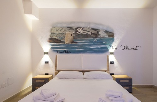 Sassari Apartment | Apartment 'Torre Di Abbacurrente' with Wi-Fi and Air Conditioning