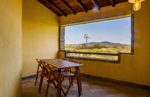 Grosseto Apartment | Apartment 'Tramontana' with Shared Pool, Private Terrace and Air Conditioning