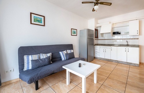 Es Pujols Apartment | Apartment 'Trilo 25' with Air Conditioning
