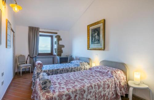 Casale Marittimo Apartment | Apartment Trilocale Casa nel Castello by Interhome