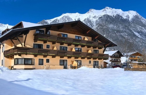 Leutasch Apartment | Apartment "Type A" - Ostbacher Stern