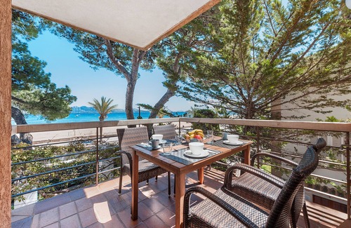 Puerto de Pollensa Apartment | Apartment 'Ull De Bou' with Sea View, Wi-Fi and Air Conditioning