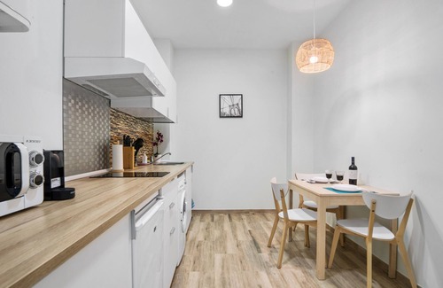Campoamor Apartment | Apartment 'Umihouse 01' with Wi-Fi and Air Conditioning