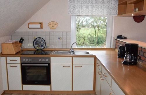 Hintertheene Apartment | Apartment upstairs, shower, WC, 1 bedroom - Kröger, vacation apartment