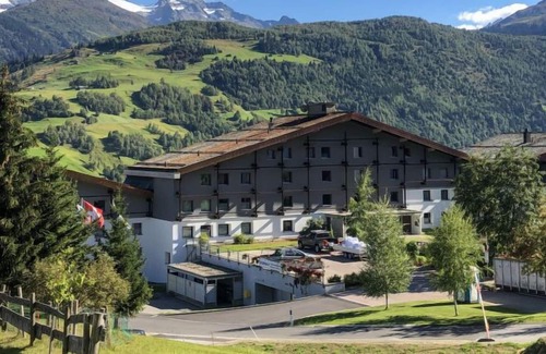 Acletta Apartment | Apartment Utoring Acletta in Disentis - 7 persons, 3 bedrooms