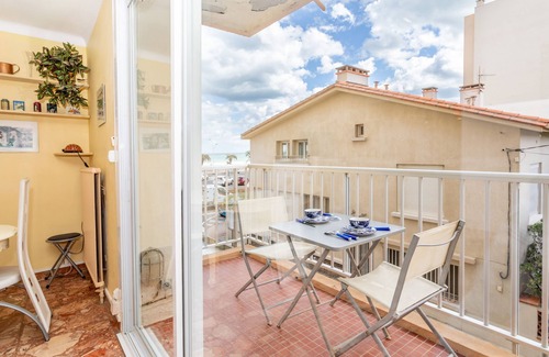 Le Grand Large Apartment | Apartment 'Vue Mer' with Balcony