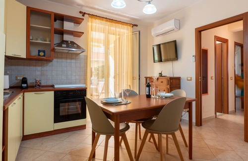 Piraino Apartment | Apartment 'Vacanza Gliaca' with Sea View, Balcony and Air Conditioning