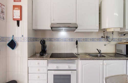 Armacao de Pera Apartment | Apartment 'Vieira À Beira Mar' with Sea View, Balcony and Wi-Fi