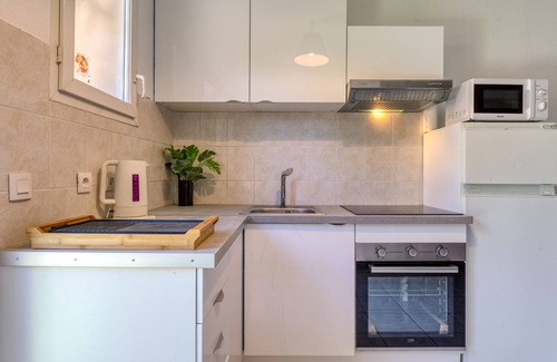 Pas du Loup Apartment | Apartment 'Villa F4 Montpellier - Ovalie' with Private Garden