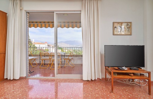 Salobrena Apartment | Apartment 'Villa Sol De La Molina' with Shared Pool, Wi-Fi and Air Conditioning