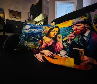 Osterburg Apartment | Apartment Vincent van Gogh