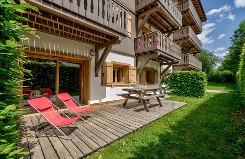 Chamonix City Centre Apartment | Apartment with Great Terrace near Piste & Centre