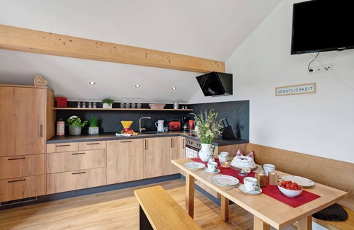 Hoslwang Apartment | Apartment 'Waldblick' with Private Garden, Balcony and Wi-Fi