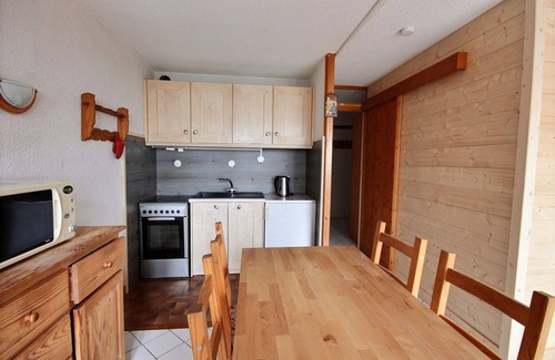 Saint-Jean-dʼAulps Apartment | Apartment with swimming pool and WIFI access - Saint Jean d'Aulps ski resort - 4 people - COFI S37