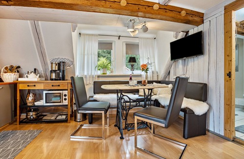 Weidenberg Apartment | Apartment "Wildenreuth" with Terrace & Wi-Fi