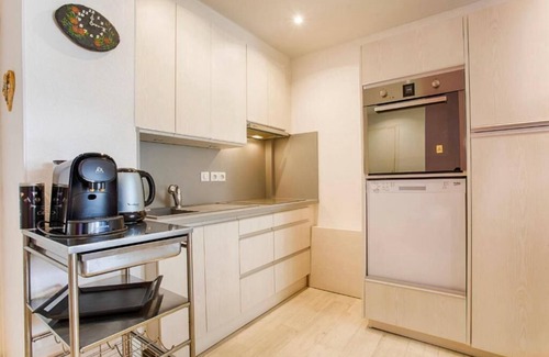 Normandy Apartment | Apartment with sea view