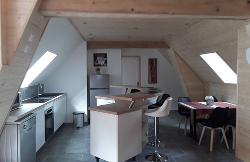 Chatel-en-Trieves Apartment | Apartment with whirlpool bath