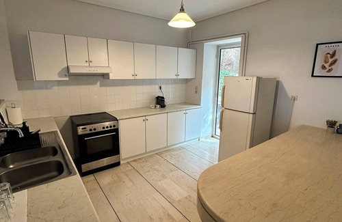 Kallitechnoupoli Apartment | Apartment with Garden in Rafina