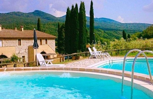 Chianni House | Apartment with one bedroom, kitchen, bathroom Garden and shared pool