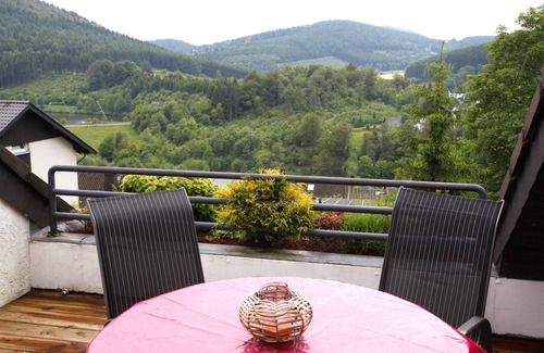 Niedersfeld Apartment | Apartment with a dream view