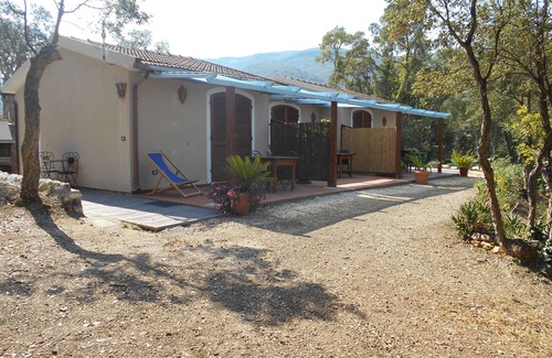 Naregno Apartment | Apartment with Air conditioning porches garden private road Beach.