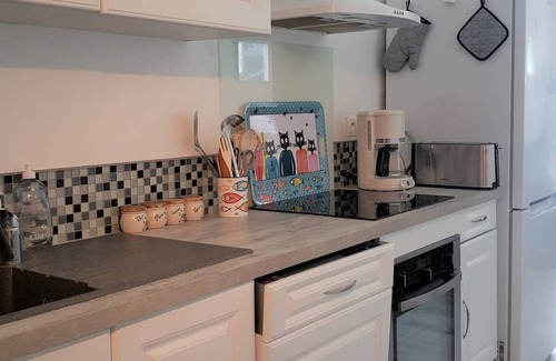 Perros-Guirec Apartment | Apartment with balcony SEA VIEW Trestraou beach in PERROS-GUIREC