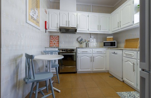 Sao Jacinto Apartment | Apartment With Balcony and View of Ria, São Jacinto
