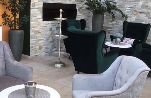 Bad Fuessing Apartment | Apartment with balcony directly opposite the Europa Therme