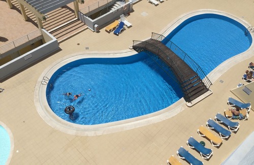 Albardeira Apartment | Apartment With Beautiful Views Of The Beach And Marina Overlooking Private Pools