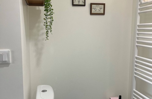 Arandon-Passins Apartment | Apartment with terrace for 2 people Le nid du phénix 38 in the countryside