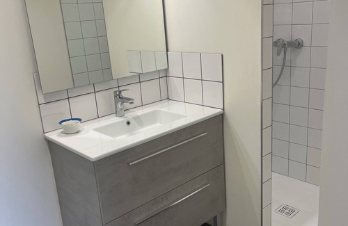 Arandon-Passins Apartment | Apartment with terrace for 2 people Le nid du phénix 38 in the countryside