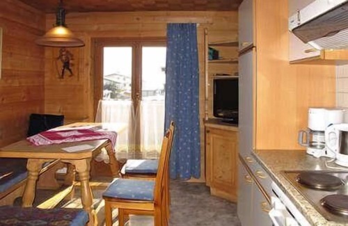 Fuegen Apartment | Apartment with free internet access