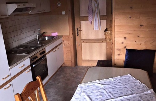 Fuegen Apartment | Apartment with free internet access