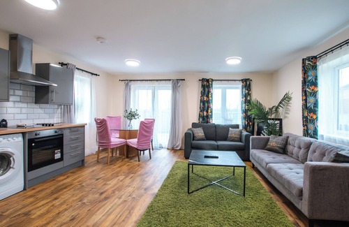 New Forest District Apartment | Apartment with free P for Van.