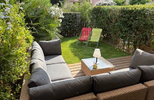 Port Cogolin Apartment | Apartment with garden at the foot of the harbor