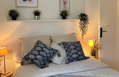Boisseron Apartment | Apartment with garden