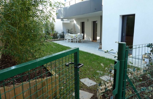 Concarneau Apartment | Apartment with garden, 63 m2, near beach and town, quiet and enclosed