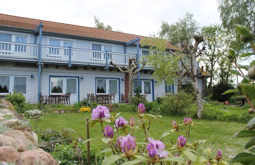 Meschendorf Apartment | Apartment with garden in Rerik