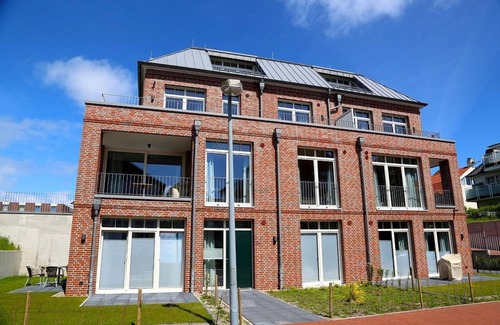 Horum Apartment | Apartment with great balcony on two sides - 100 m to the beach!