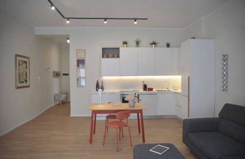 Brindisi Apartment | Apartment with large living and kitchen in the center of Brindisi with parking space