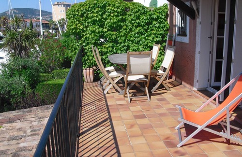 Port Grimaud Apartment | Apartment With Large Terrace On Canals