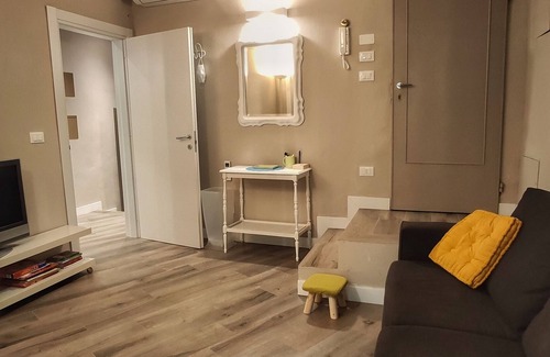 Sant' Ambrogio Apartment | Apartment with outdoor courtyard in the heart of Florence