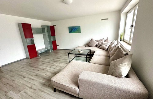 Alsdorf Apartment | Apartment with parking lot 15 min to Aachen
